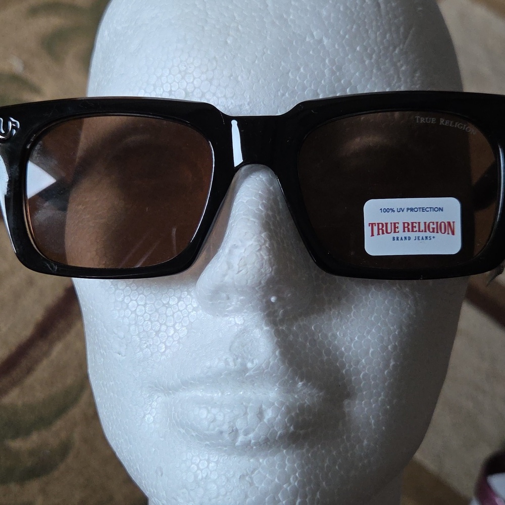 NWT! True Religion Black Frqme Sunglasses